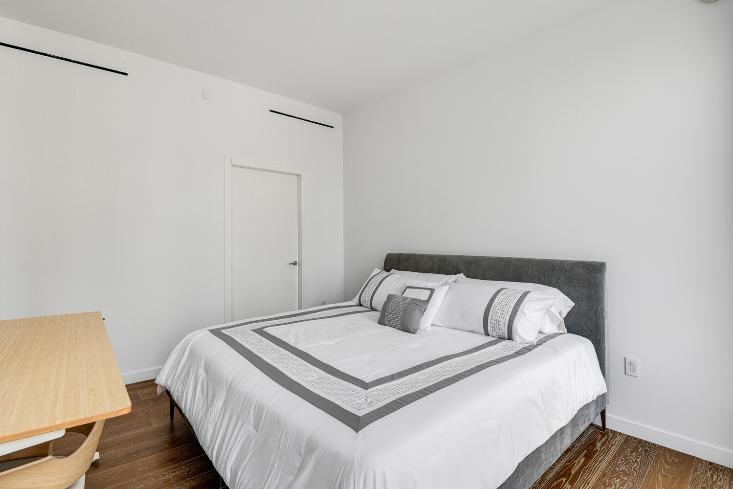 #14 photo, 287 E HOUSTON Street, Lower East Side , NY 10002