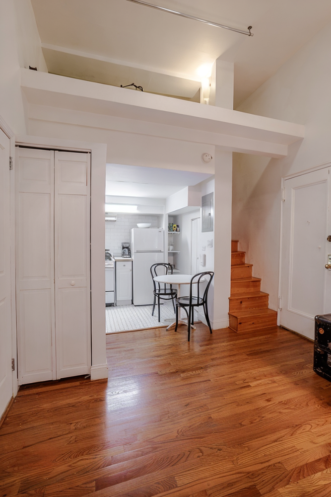 #12 photo, 274 E 10TH Street, East Village , NY 10009