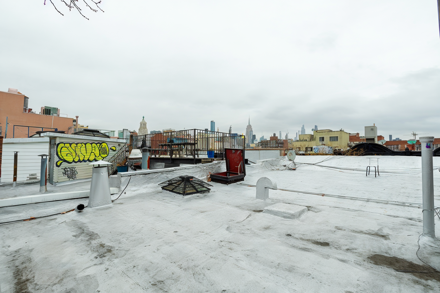 #7 photo, 274 E 10TH Street, East Village , NY 10009