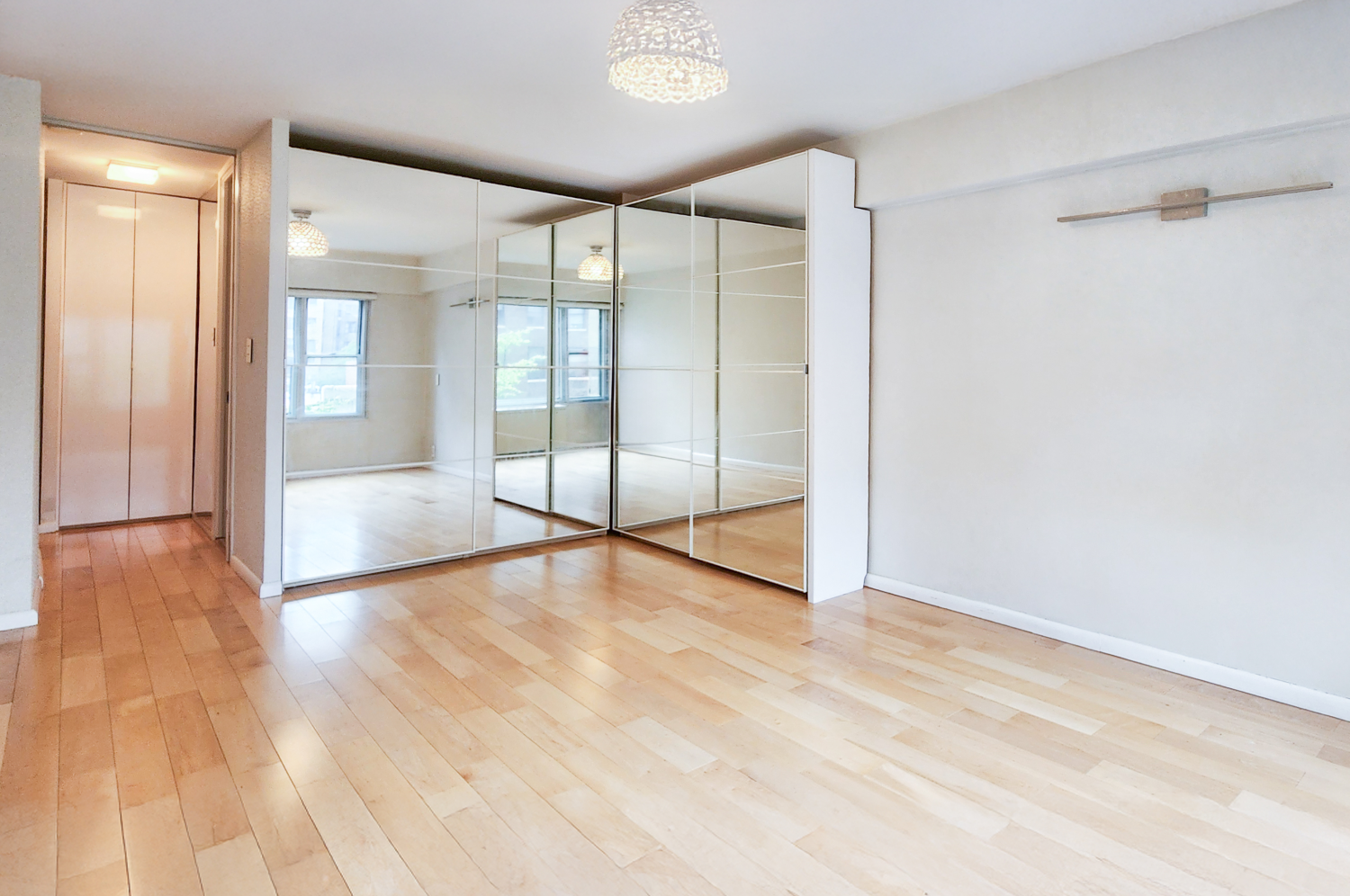 #13 photo, 118 E 60TH Street, Lenox Hill , NY 10022