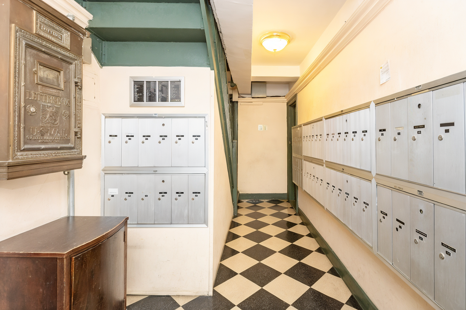 #12 photo, 226 E 12TH Street, East Village , NY 10003