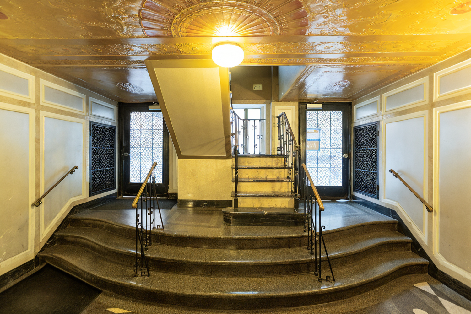 #13 photo, 226 E 12TH Street, East Village , NY 10003