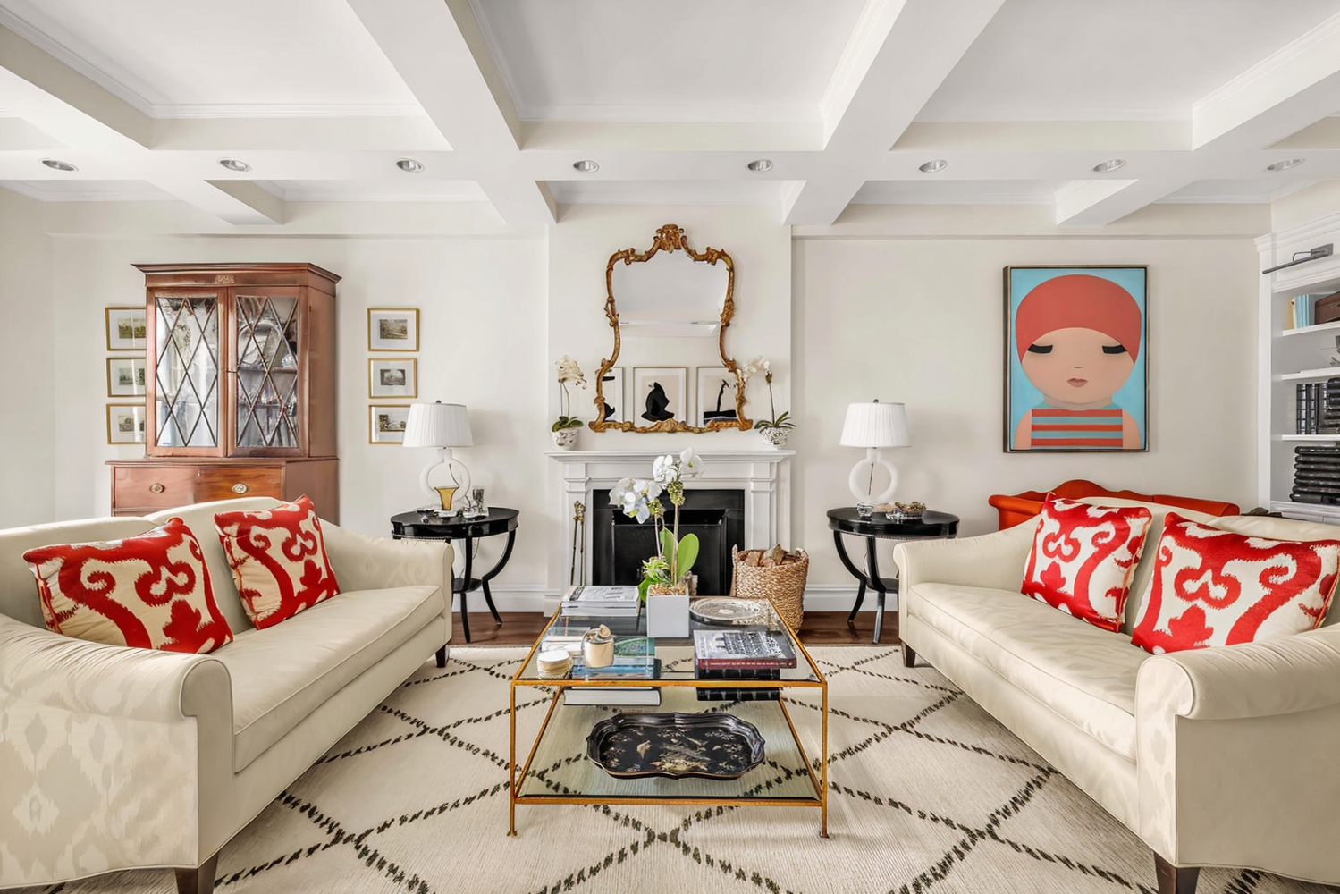 #1 photo, 215 E 72ND Street, Lenox Hill , NY 10021