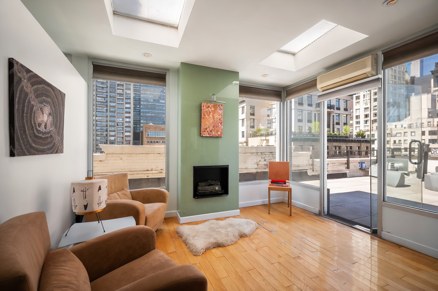 #15 photo, 115 E 61ST Street, Lenox Hill , NY 10065