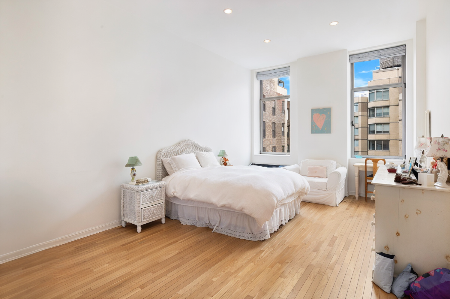 #11 photo, 252 7TH Avenue, Chelsea , NY 10001