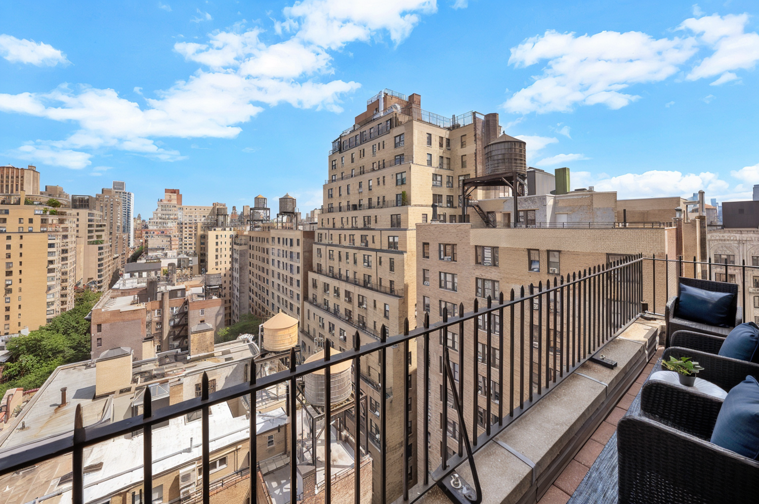 #8 photo, 140 RIVERSIDE Drive, Upper West Side , NY 10024