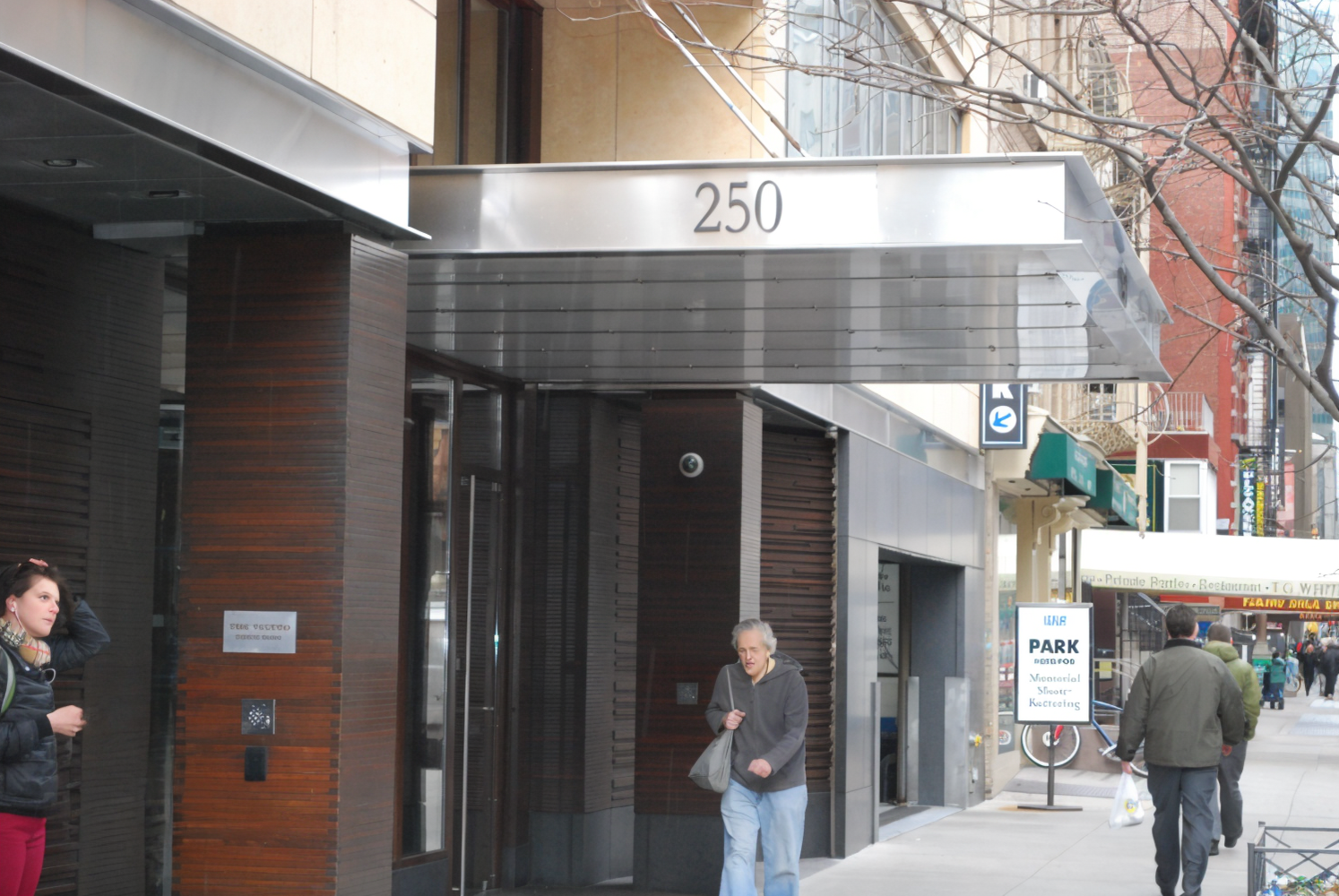 #18 photo, 250 E 53RD Street, Turtle Bay , NY 10022