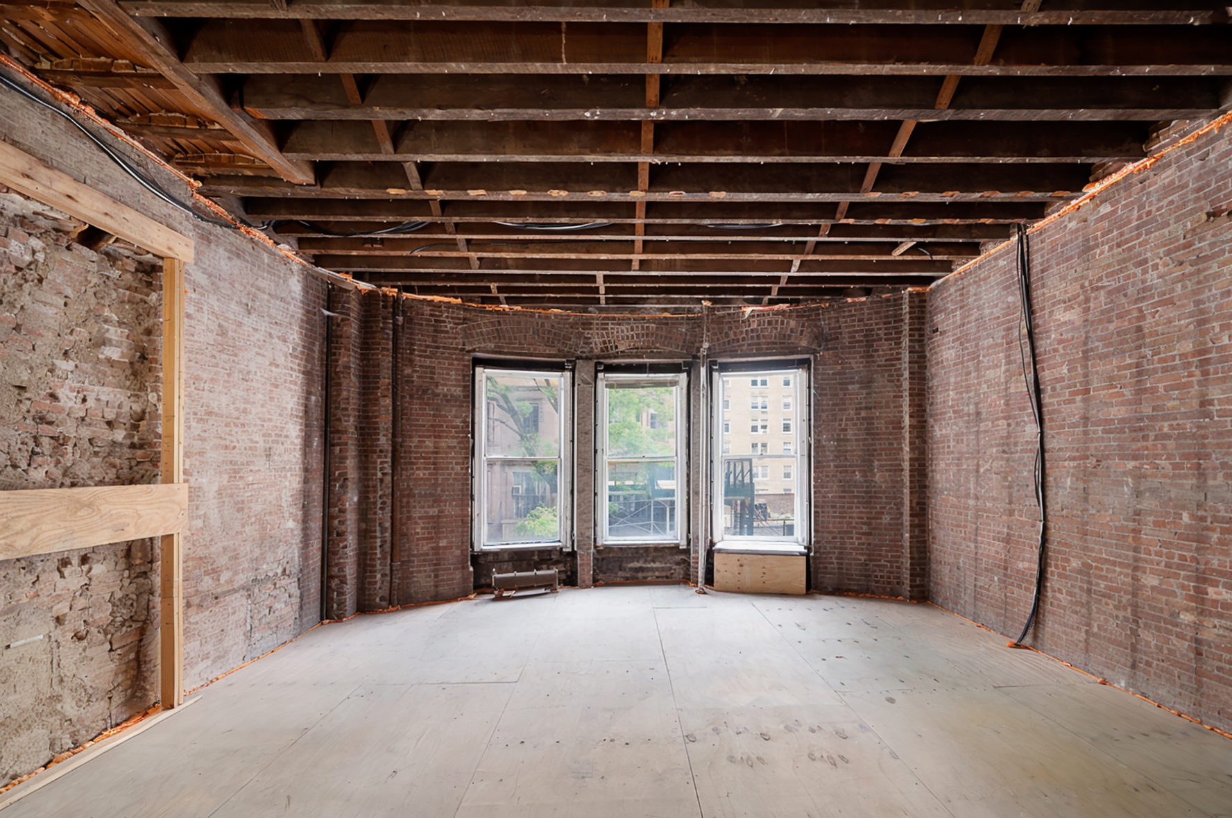 #10 photo, 18 W 76TH Street, Upper West Side , NY 10023