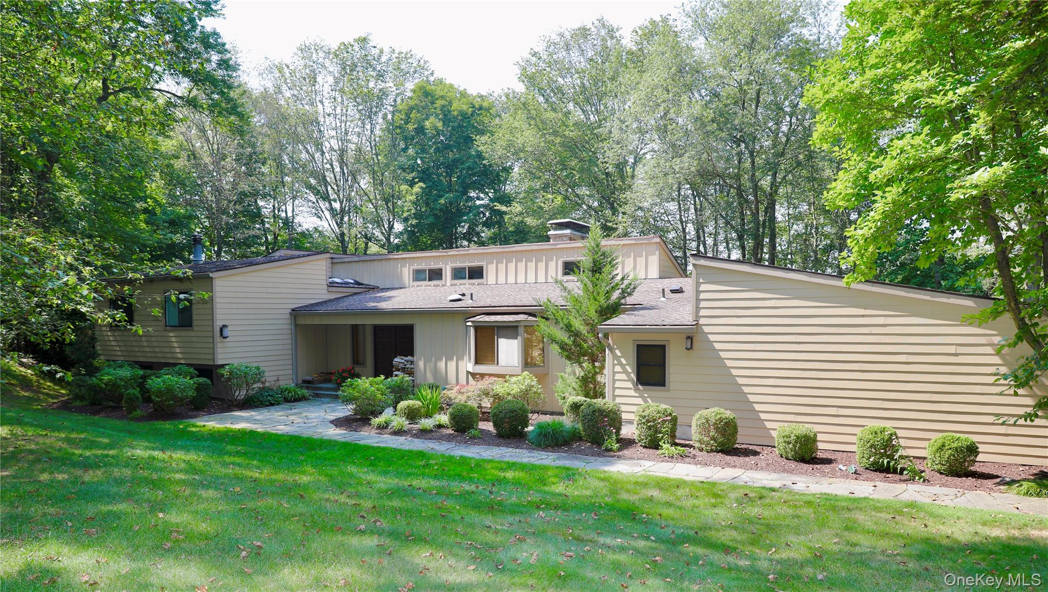 #1 photo, 33 Greenlawn Road, Amawalk , NY 10501