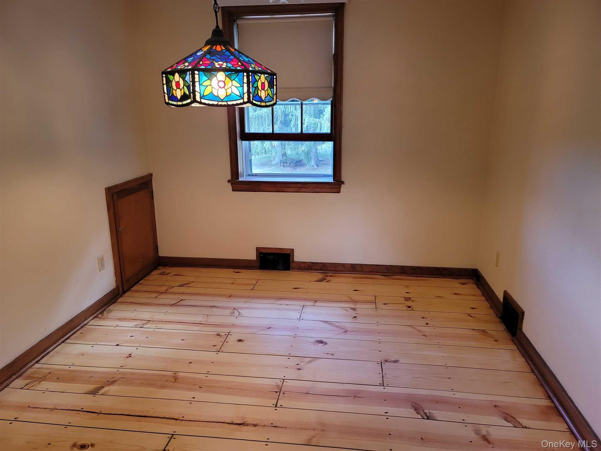 #20 photo, 2 Hart Drive, Poughkeepsie , NY 12603