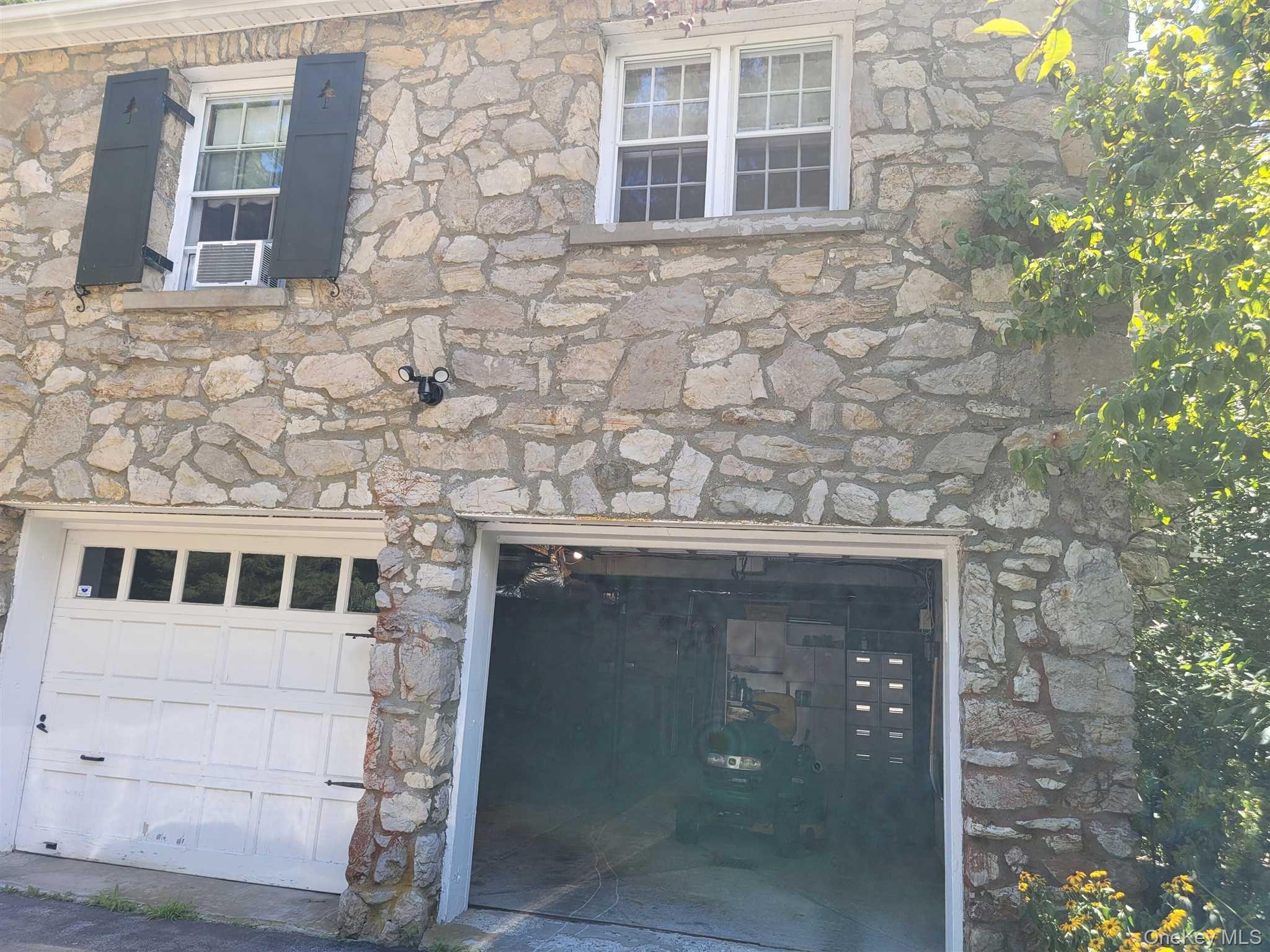 #5 photo, 2 Hart Drive, Poughkeepsie , NY 12603