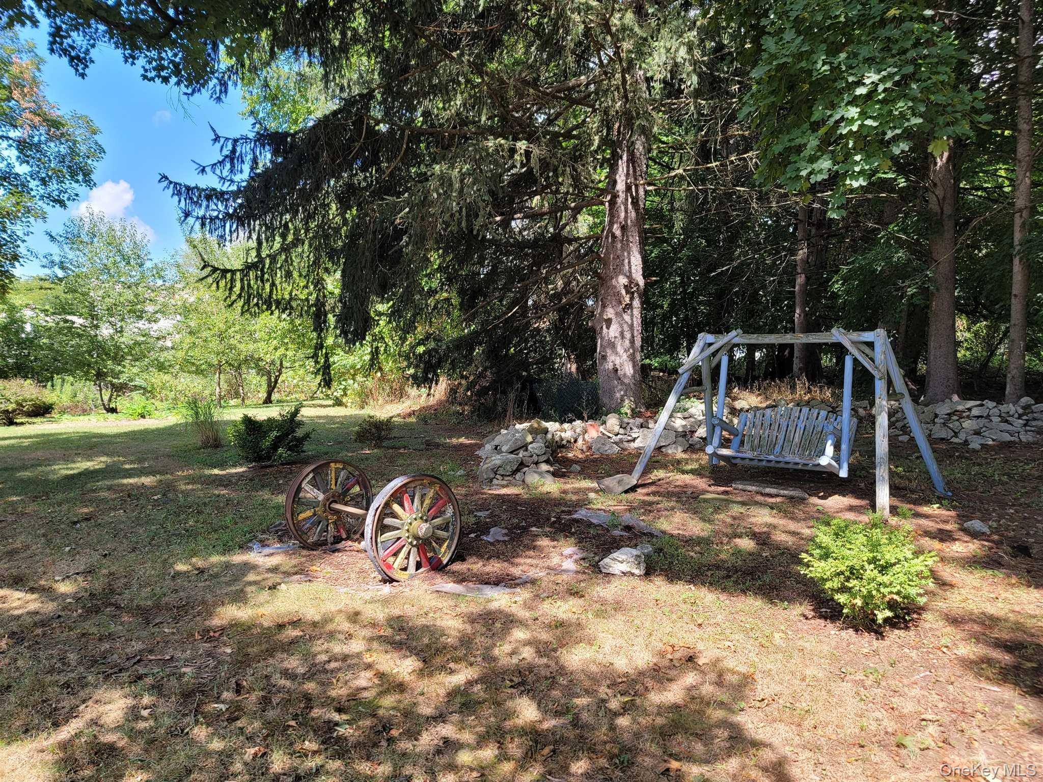 #7 photo, 2 Hart Drive, Poughkeepsie , NY 12603