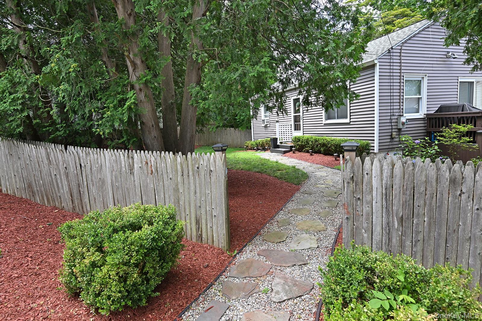 #9 photo, 3 New Castle Drive, Mount Kisco , NY 10549