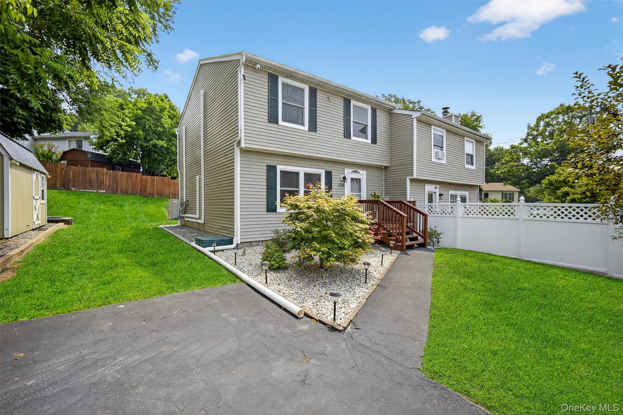 #1 photo, 336 Hudson Avenue, Beacon , NY 12508