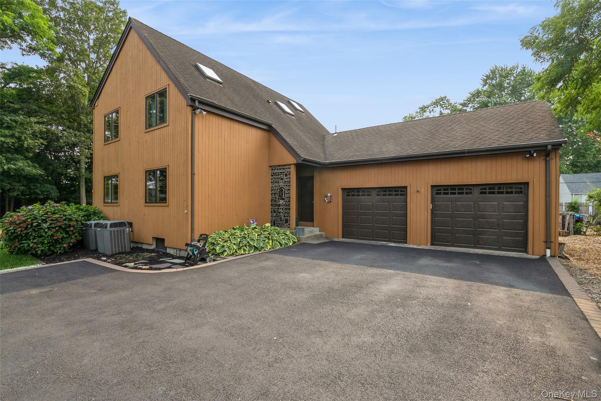 #1 photo, 14 Sunrise Court, East Northport , NY 11731