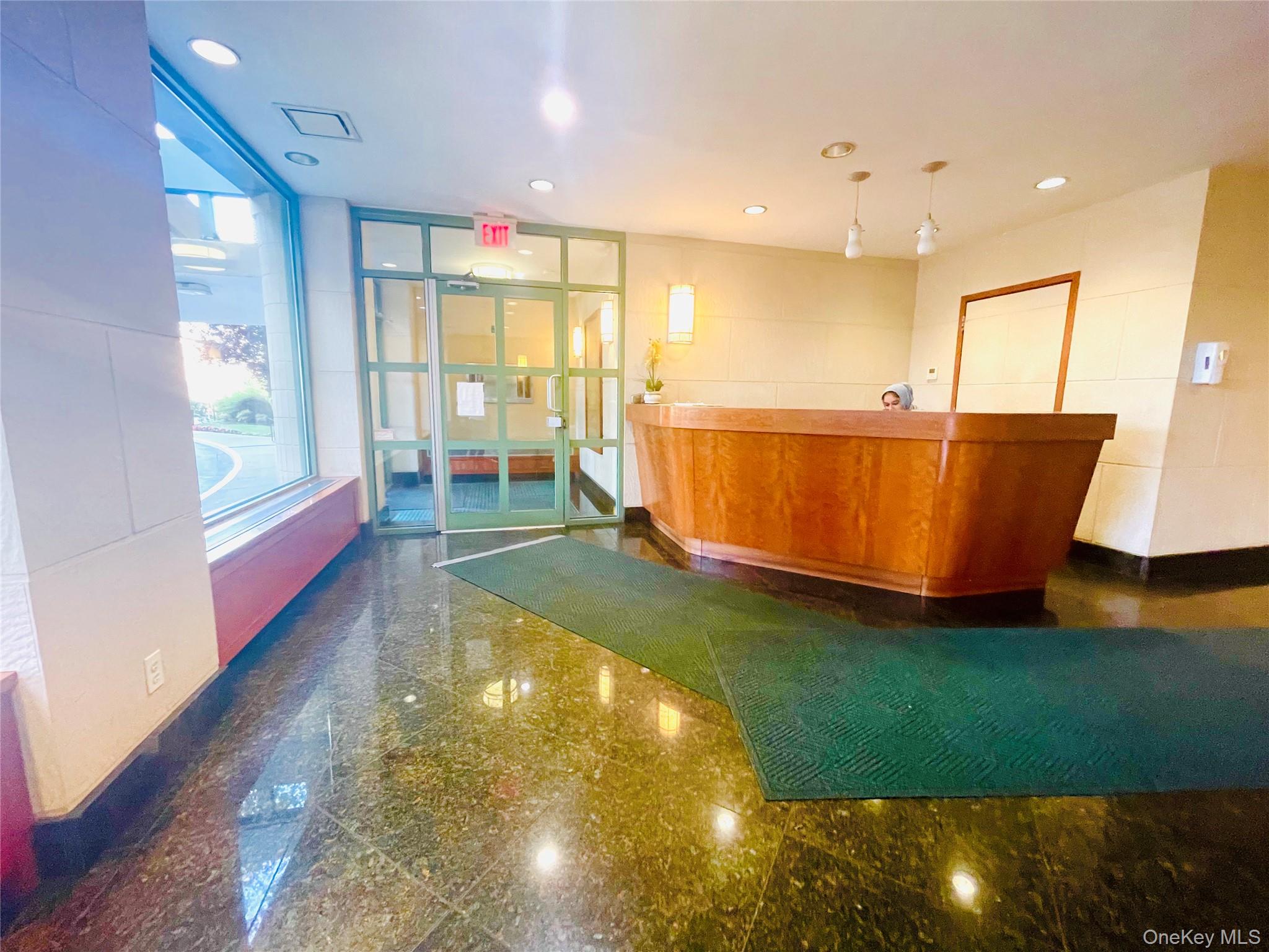 #3 photo, 5930 108th Street, クイーンズ区 Corona , NY 11368