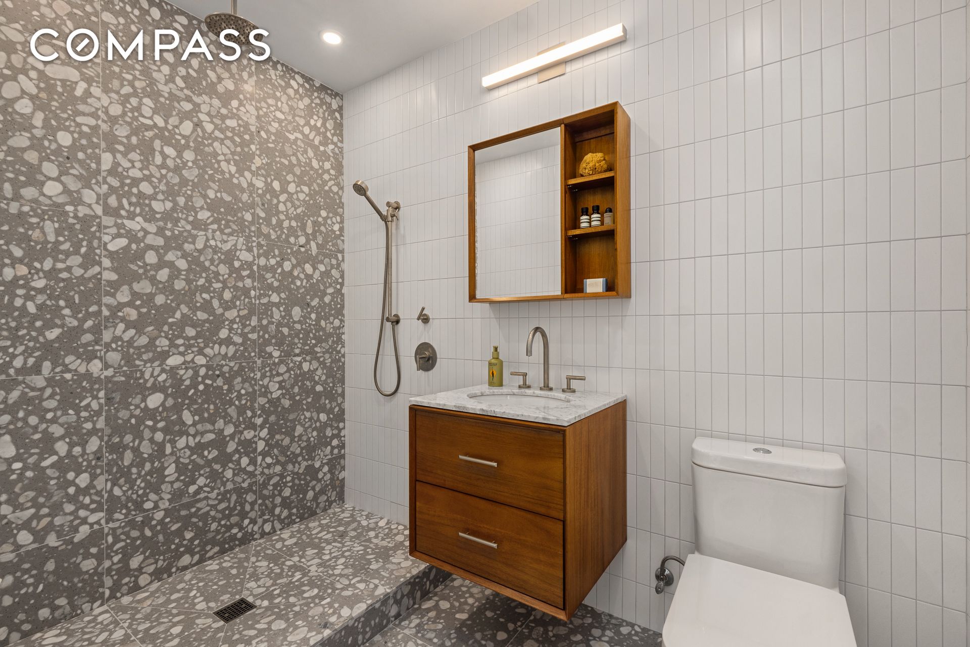 #17 photo, 584 Leonard Street, ブルックリン区 Greenpoint , NY 11222