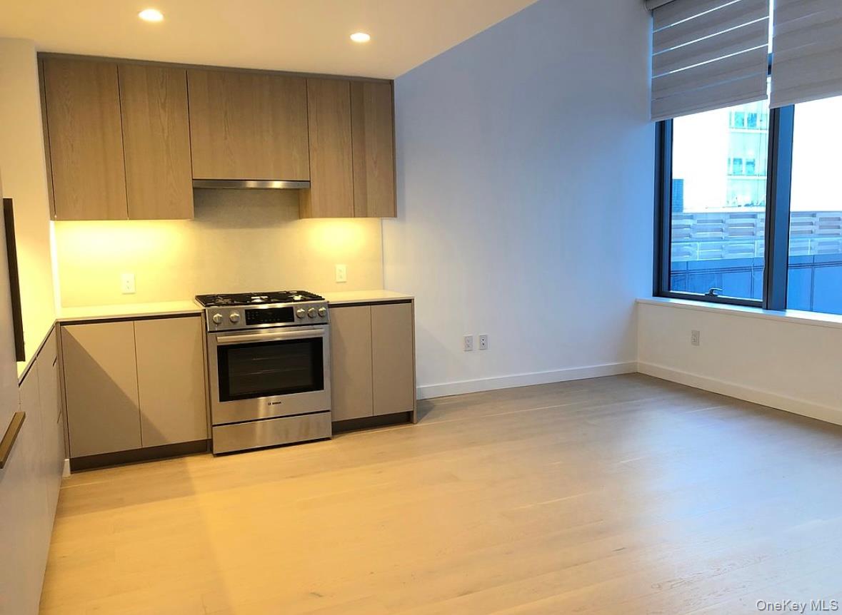 #10 photo, 3 Court Square West, クイーンズ区 Long Island City , NY 11101