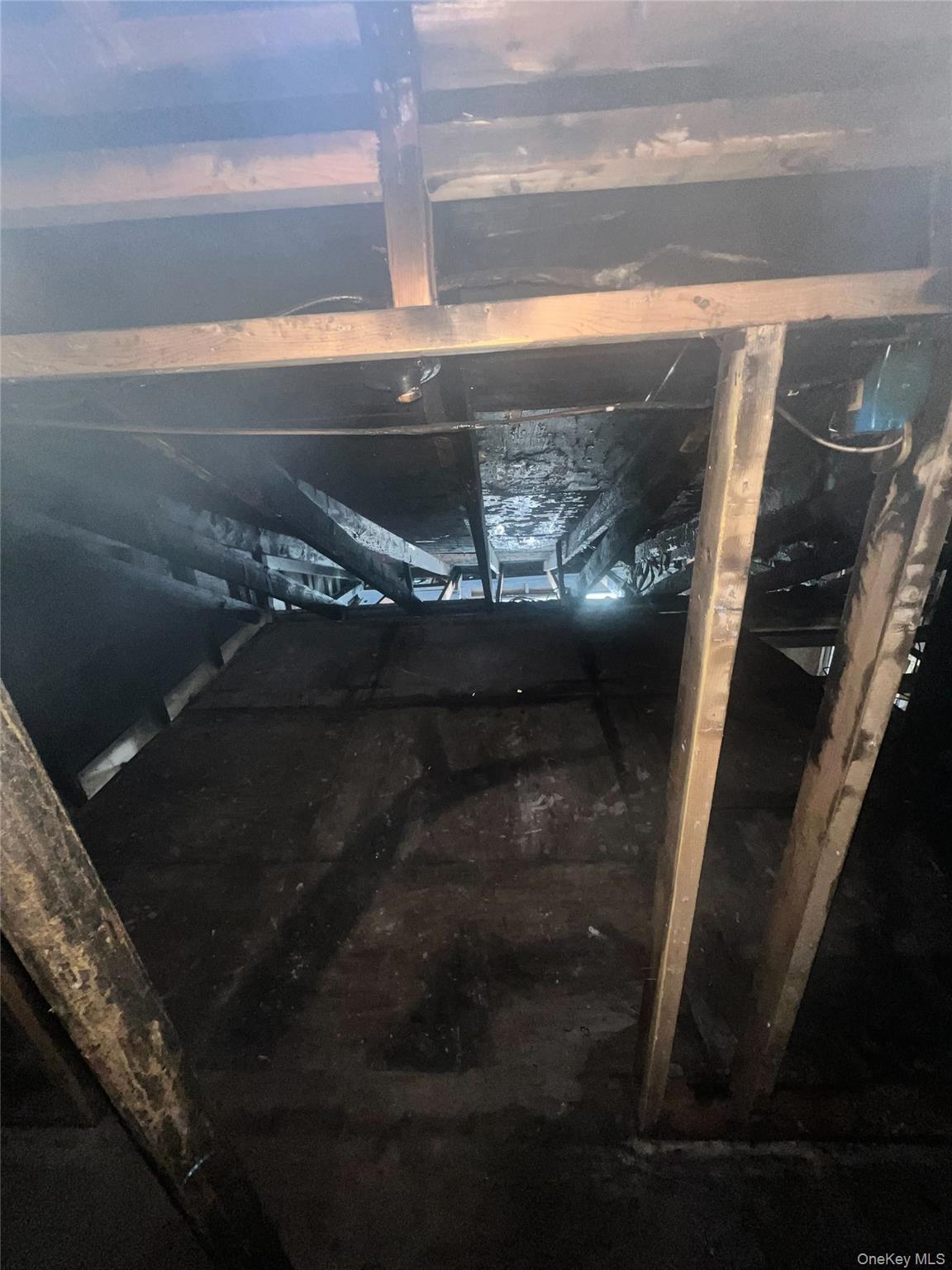 #9 photo, 28 Lakeview Court, Ronkonkoma , NY 11779