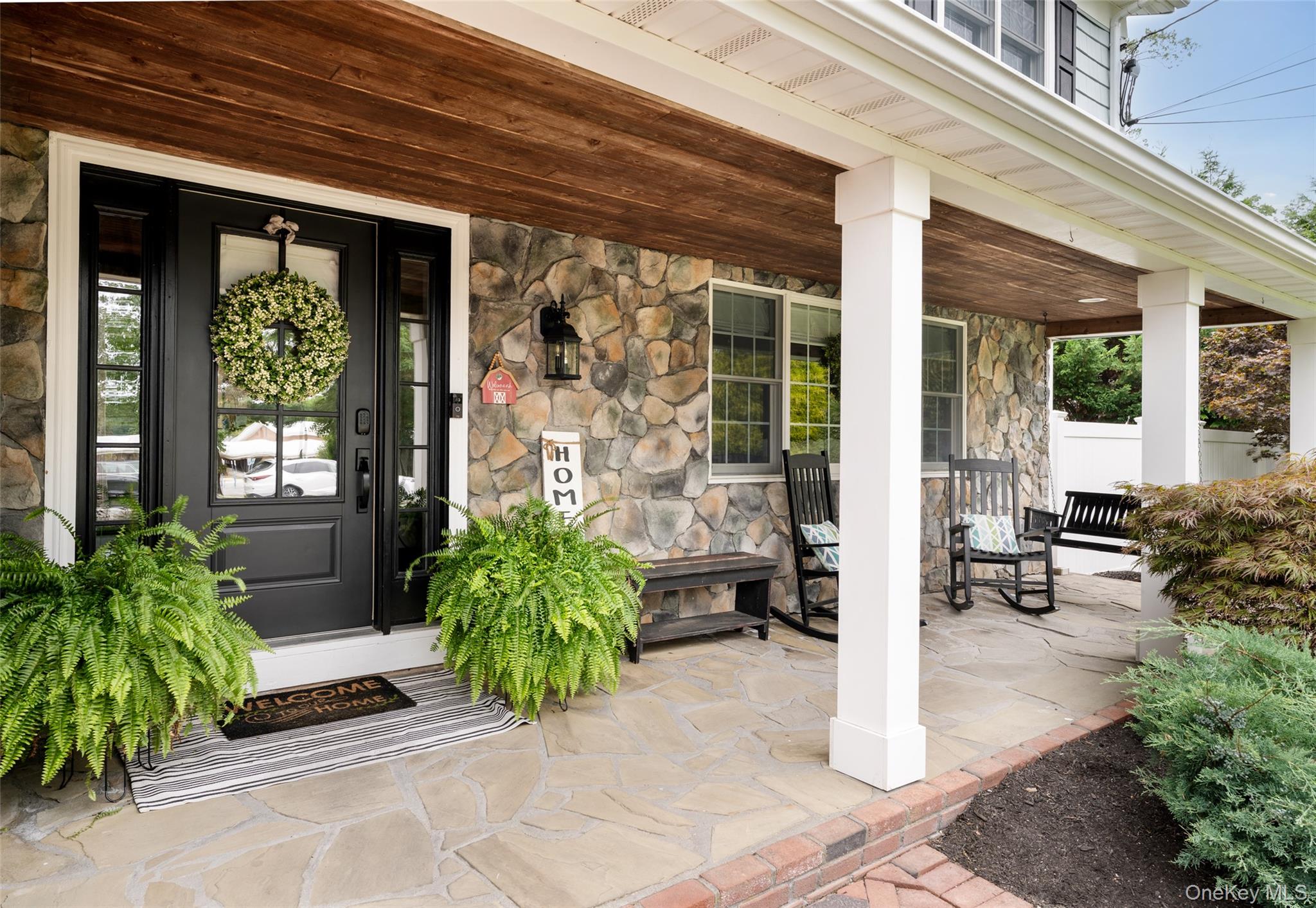 #2 photo, 8 Miller Avenue, Shoreham , NY 11786