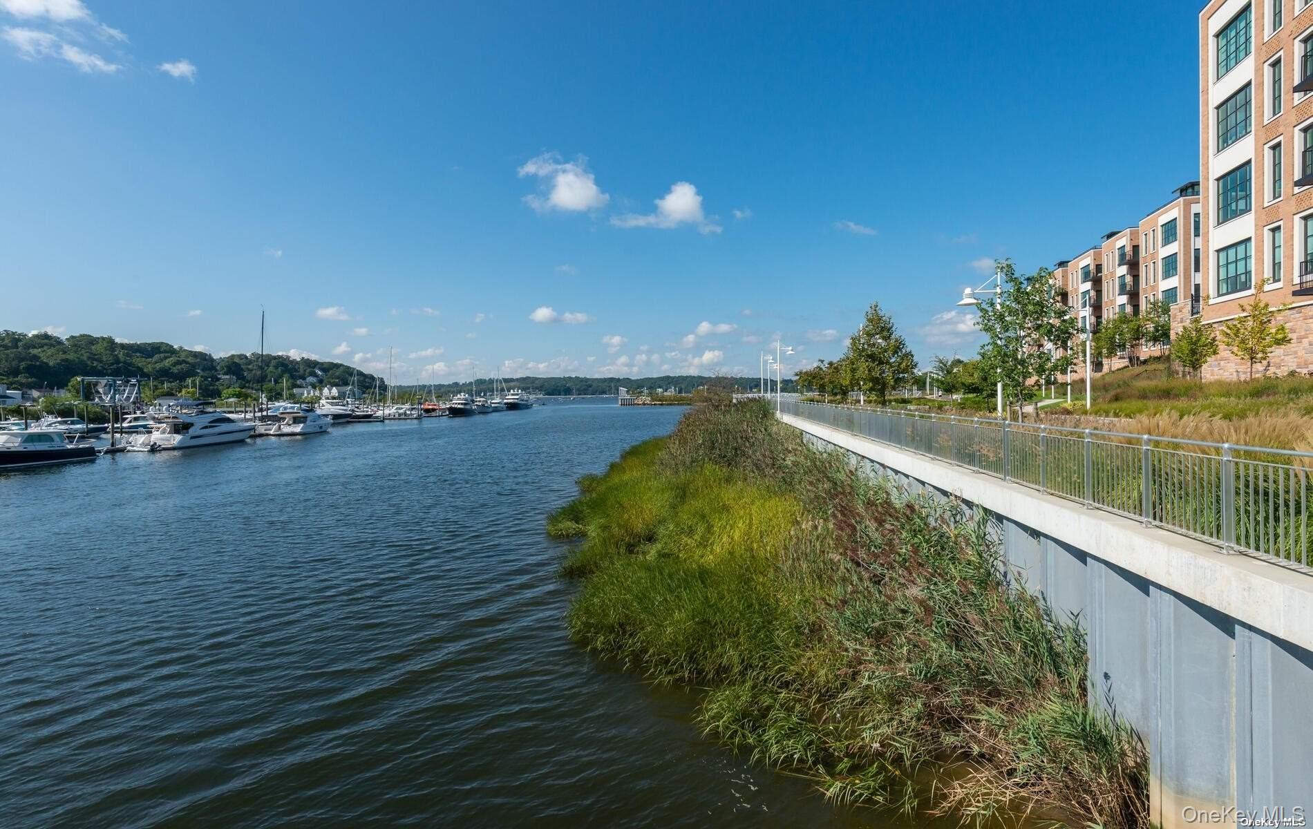 #17 photo, 100 Garvies Point Road, ナッソー郡 Glen Cove , NY 11542