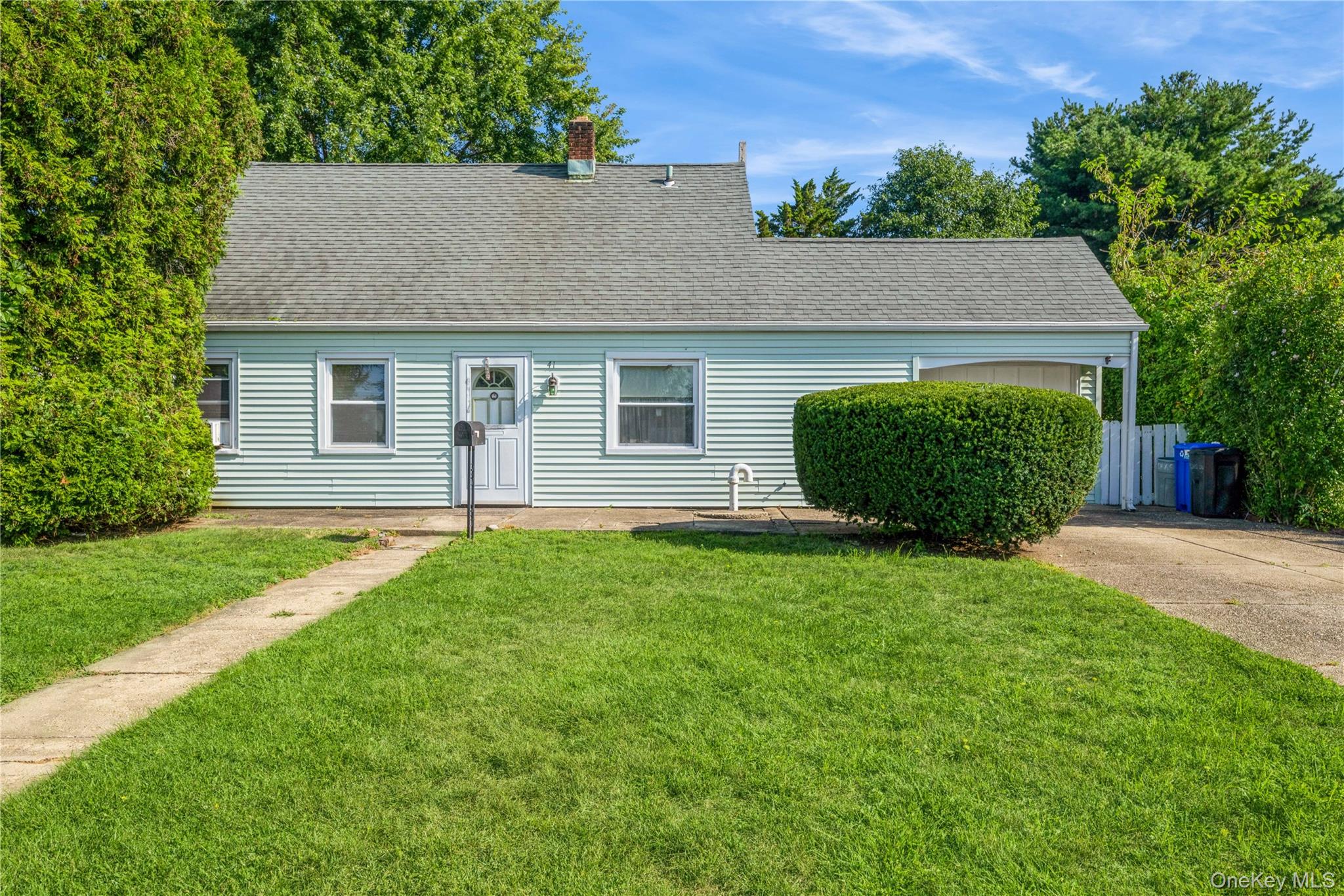 #1 photo, 41 Chase Lane, Levittown , NY 11756