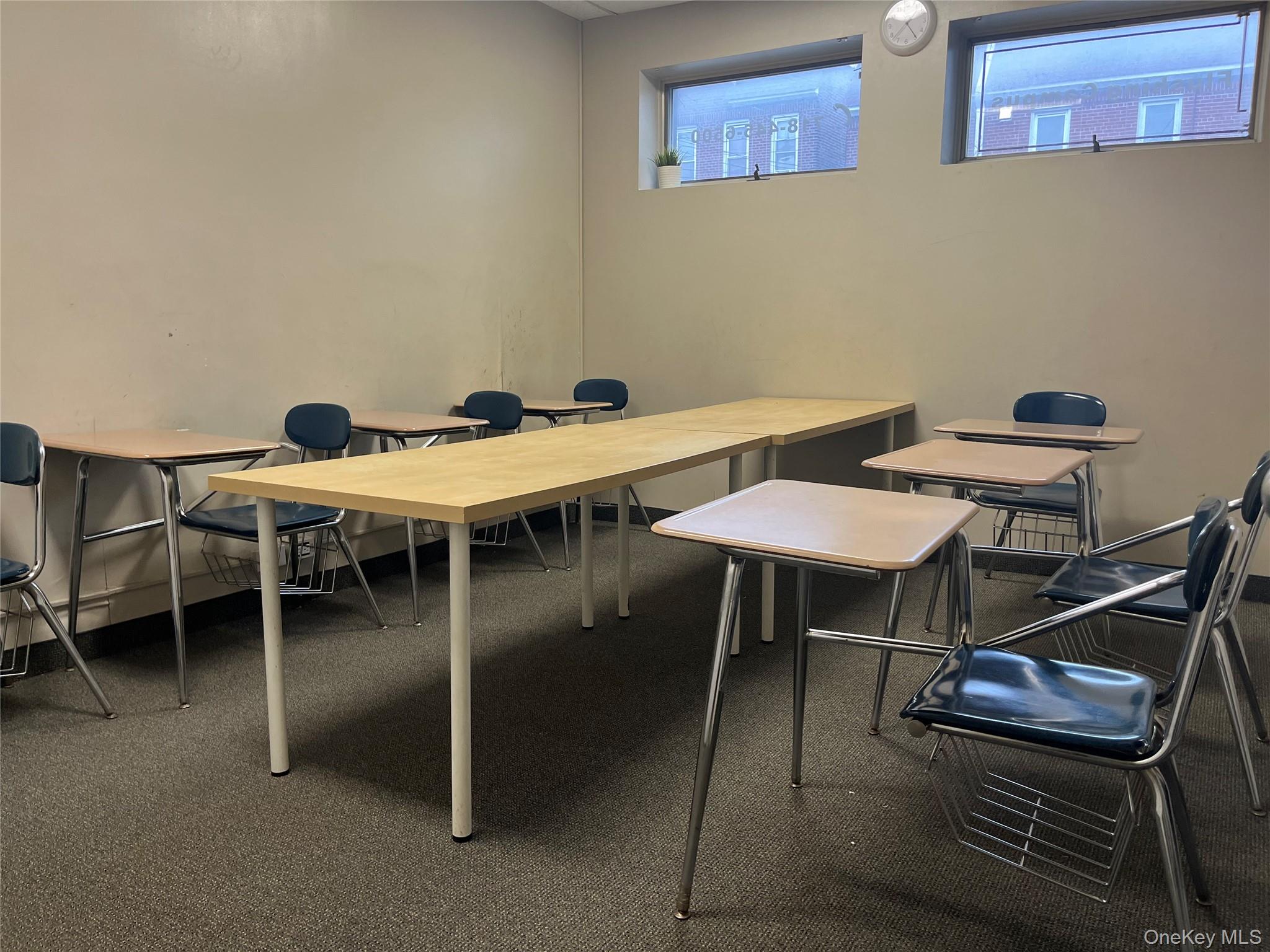 #15 photo, 4202/04/06 192nd Street, クイーンズ区 Flushing , NY 11358