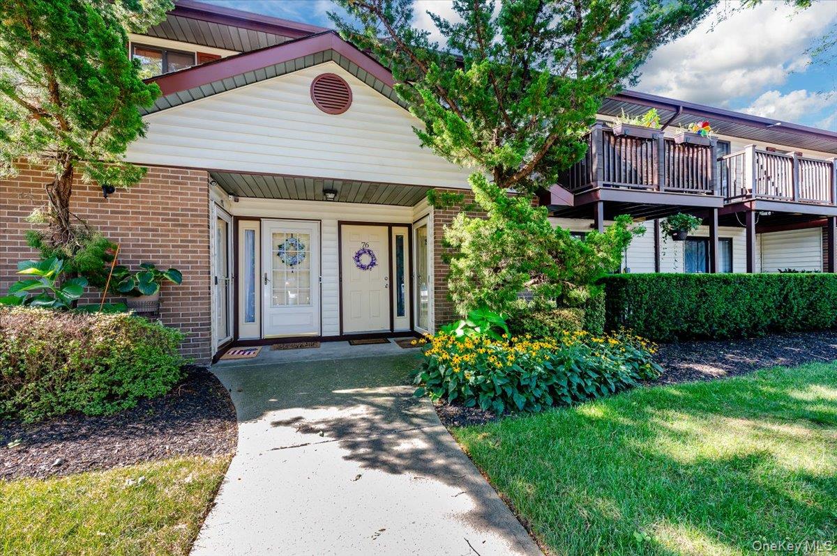 #1 photo, 615 Broadway, Amityville , NY 11701