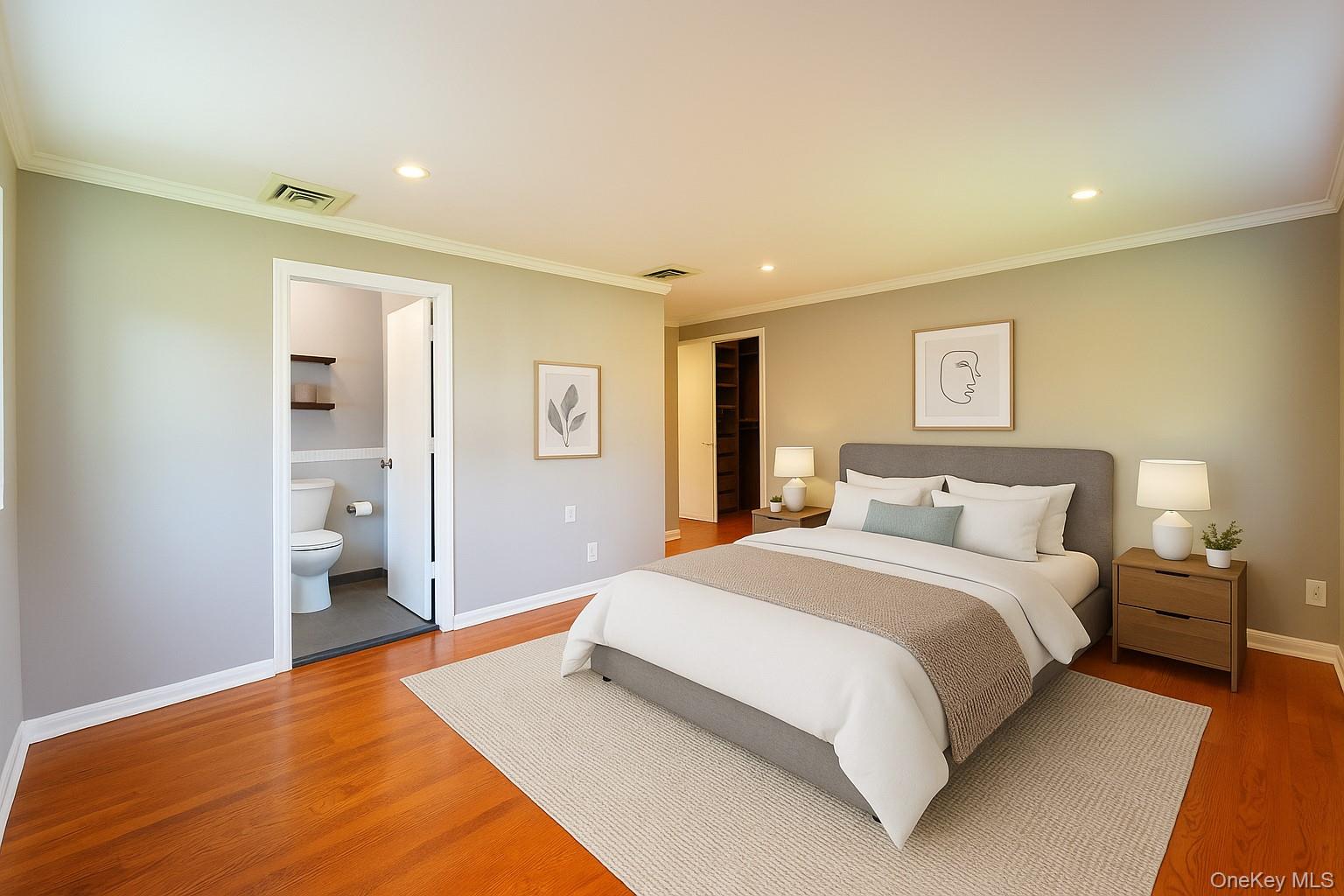 #11 photo, 642 Salisbury Park Drive, Westbury , NY 11590