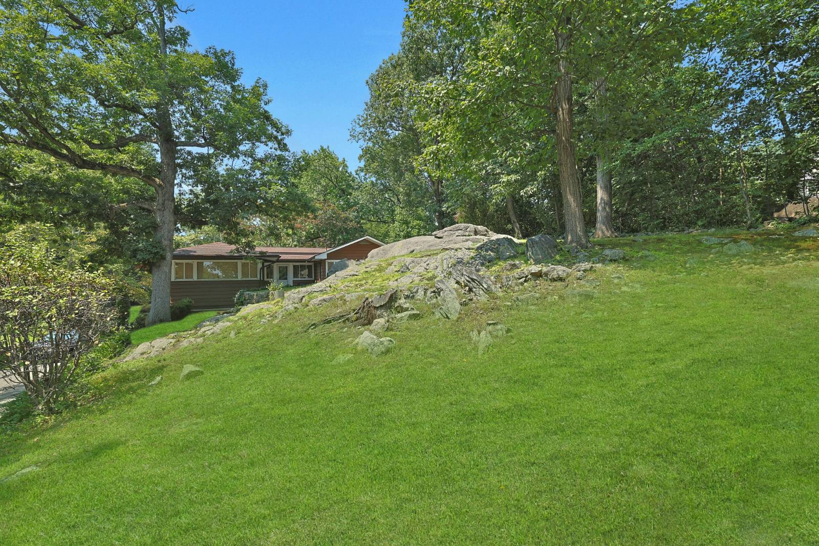 #24 photo, 4650 Livingston Avenue, ブロンクス区 Fieldston , NY 10471