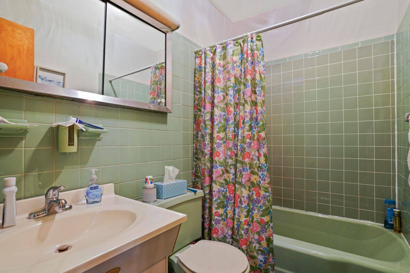 #32 photo, 70-49 66th Place, クイーンズ区 Flushing , NY 11385