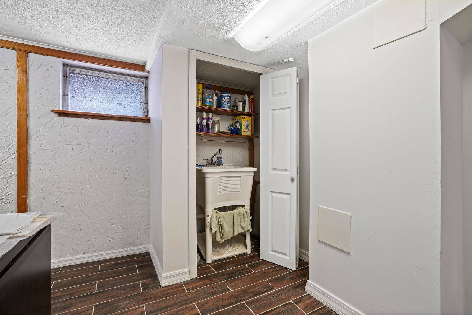 #37 photo, 70-49 66th Place, クイーンズ区 Flushing , NY 11385