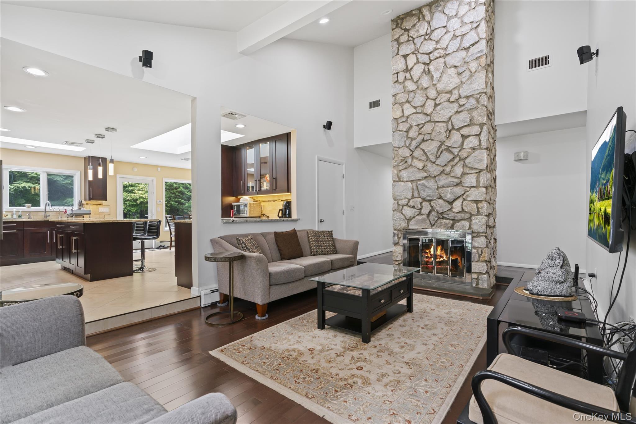 #13 photo, 2 Bristol Drive, Woodbury , NY 11797