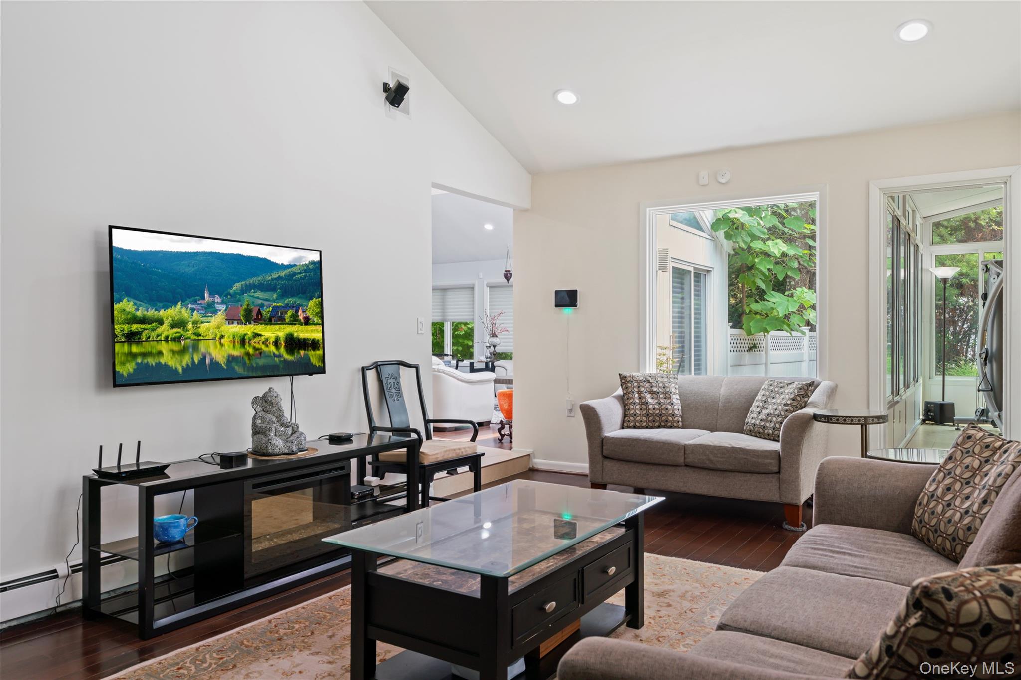 #14 photo, 2 Bristol Drive, Woodbury , NY 11797