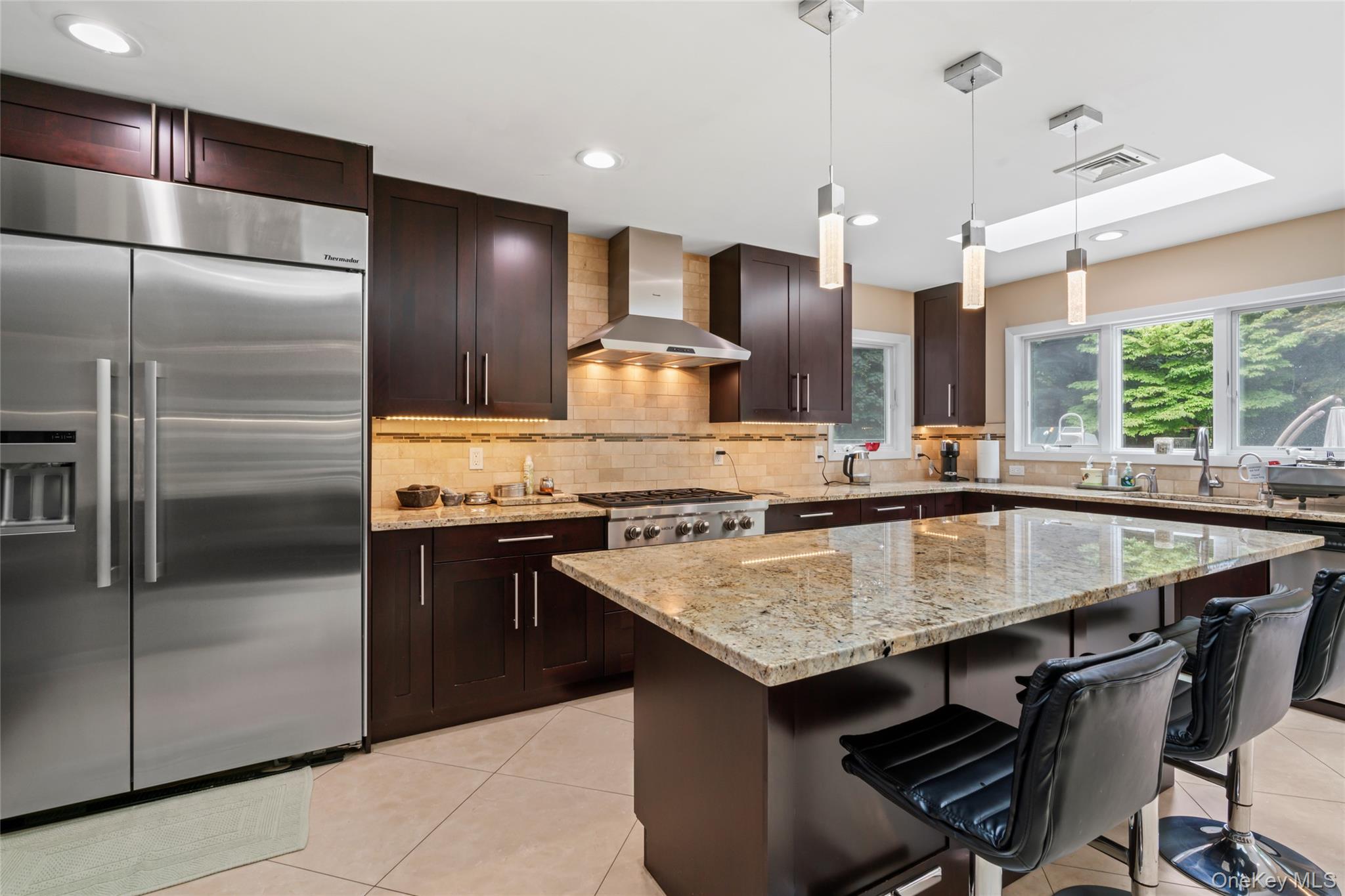 #18 photo, 2 Bristol Drive, Woodbury , NY 11797