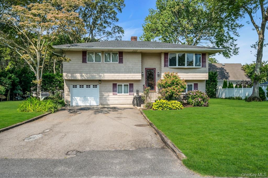 #1 photo, 174 Division Avenue, Blue Point , NY 11715