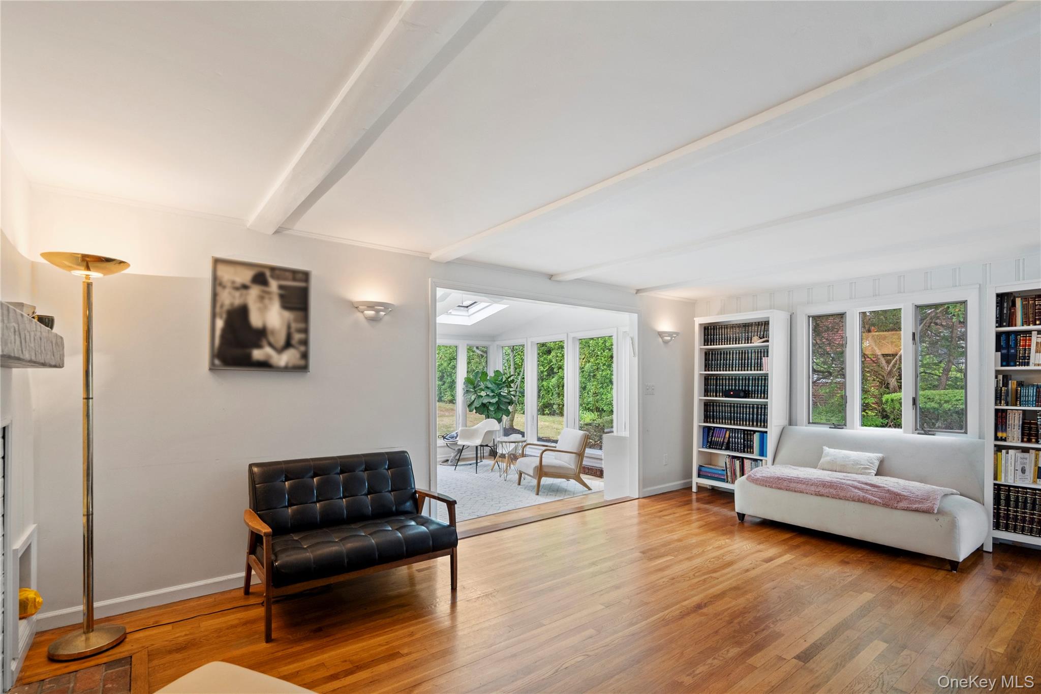 #4 photo, 7 Meriden Place, Melville , NY 11747