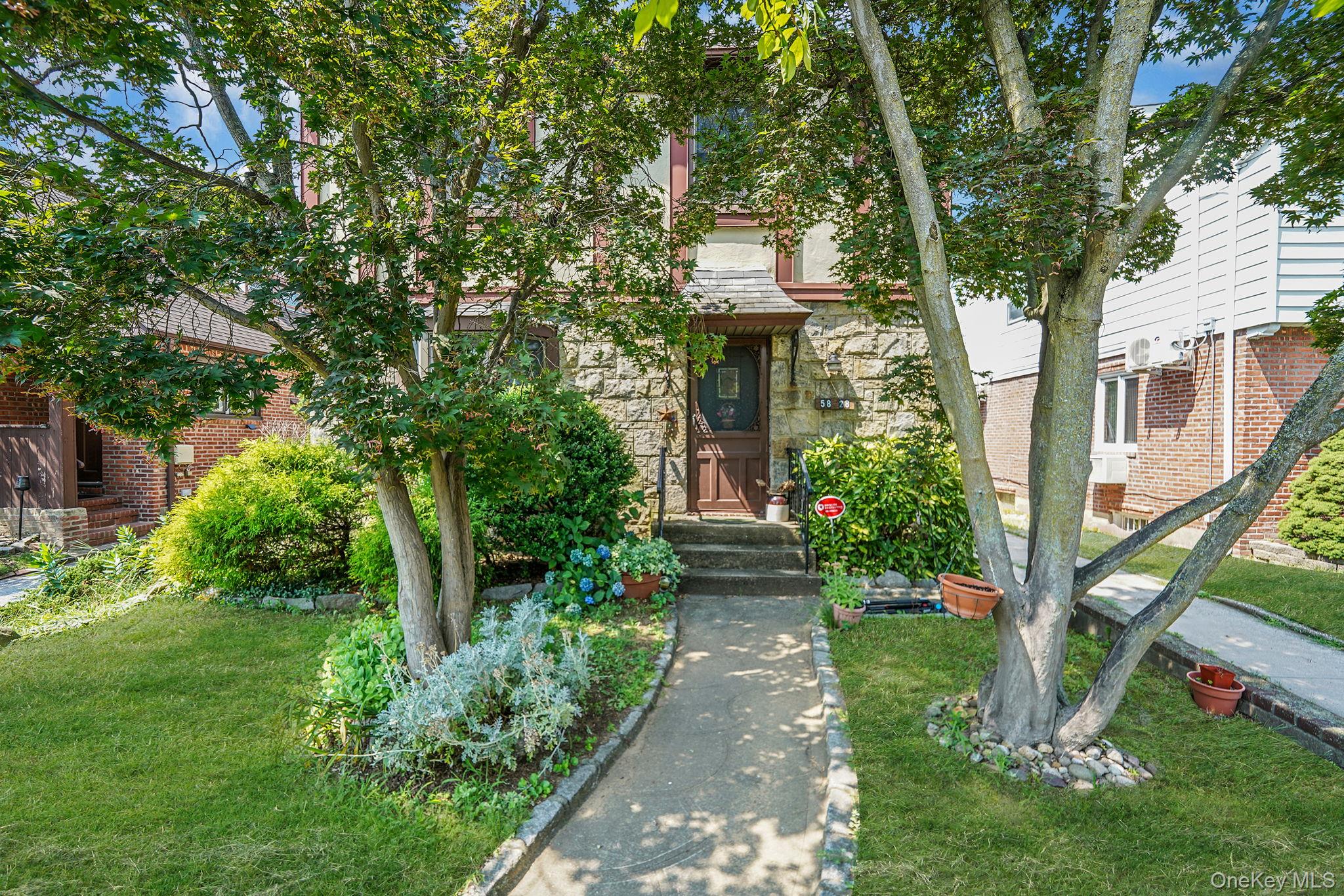 #1 photo, 58-28 Bell Boulevard, बेसाइड Bayside , NY 11364