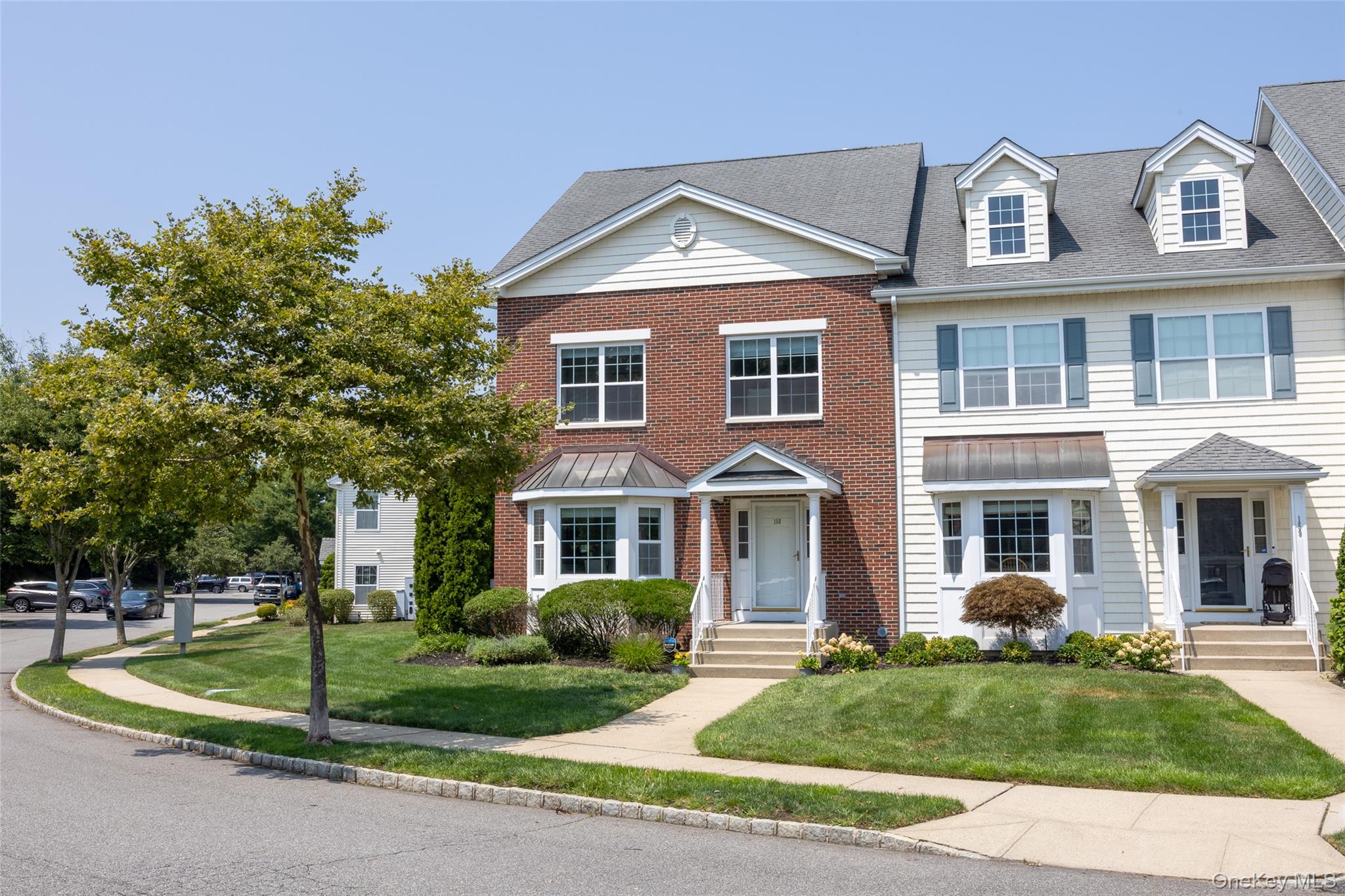 #1 photo, 158 Brattle Circle, 东长岛 梅尔维尔 Melville , NY 11747