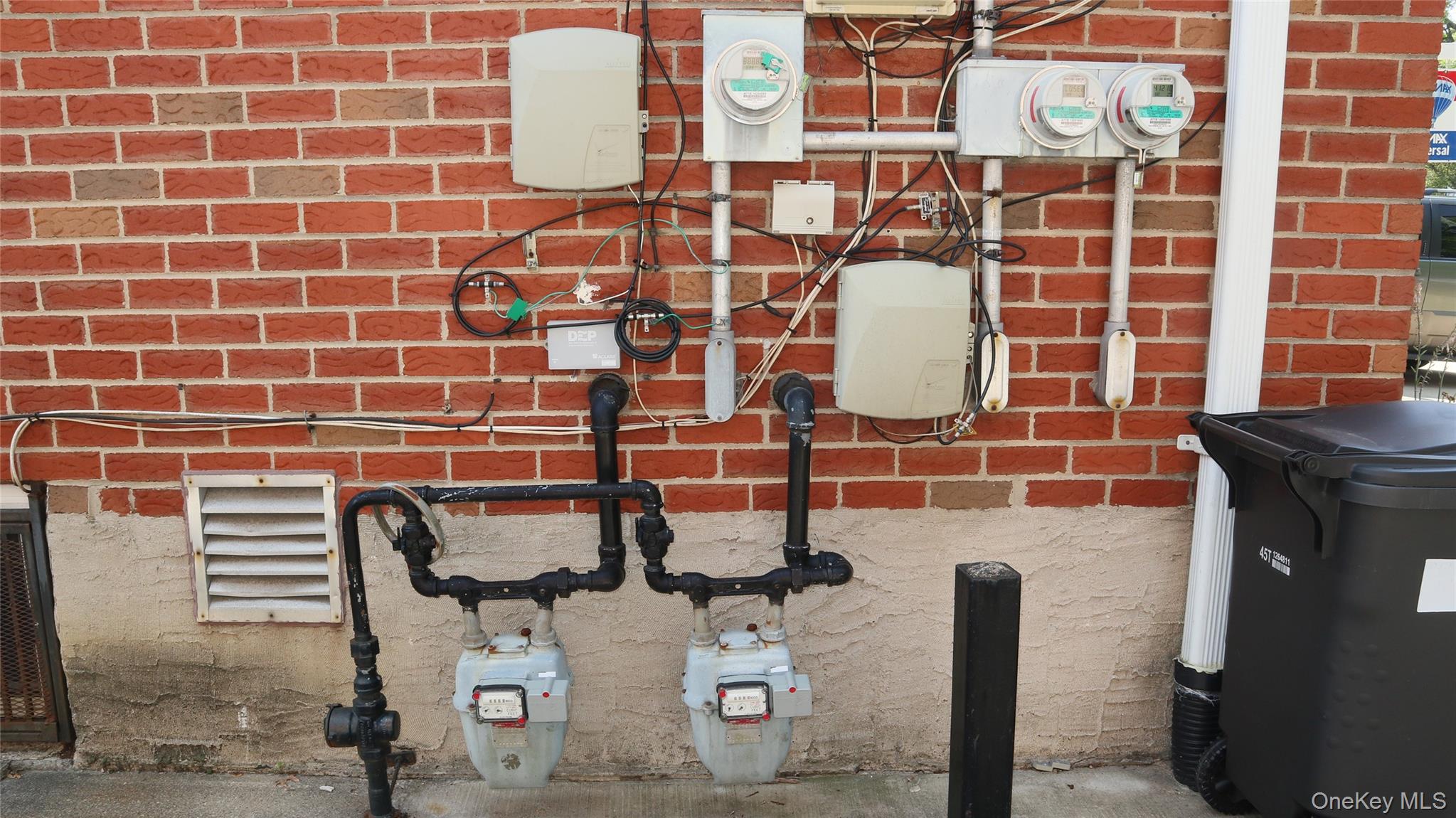 #2 photo, 206-16 45th Road, Bayside , NY 11361