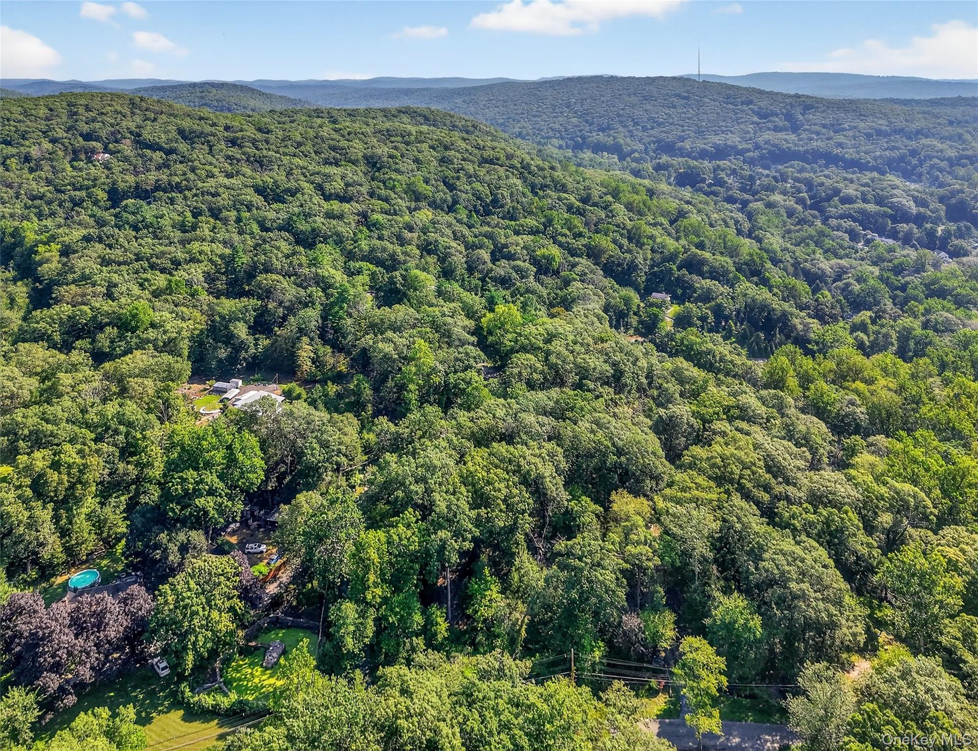 #10 photo, 43 Winston Lane, Garrison , NY 10524