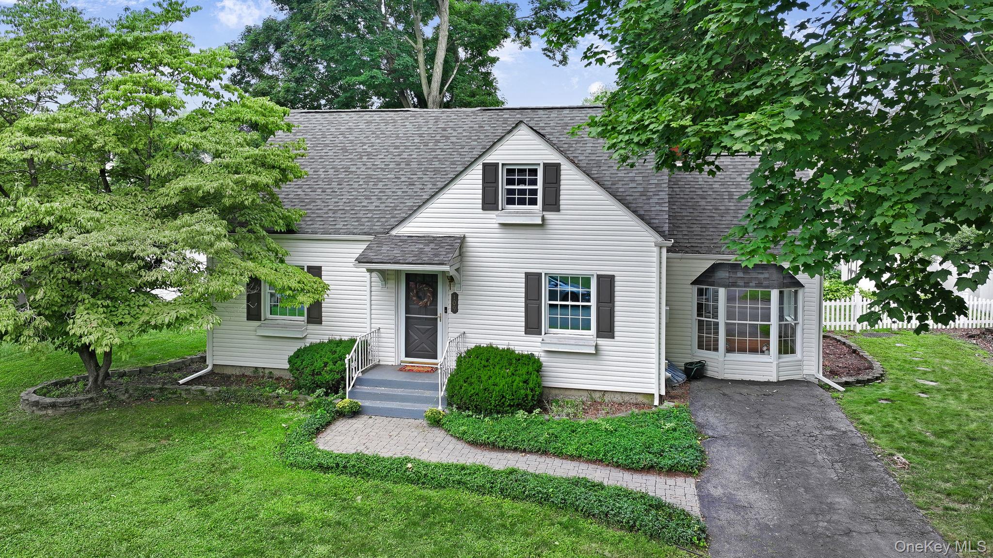 #1 photo, 109 Pine Drive, New Windsor , NY 12553