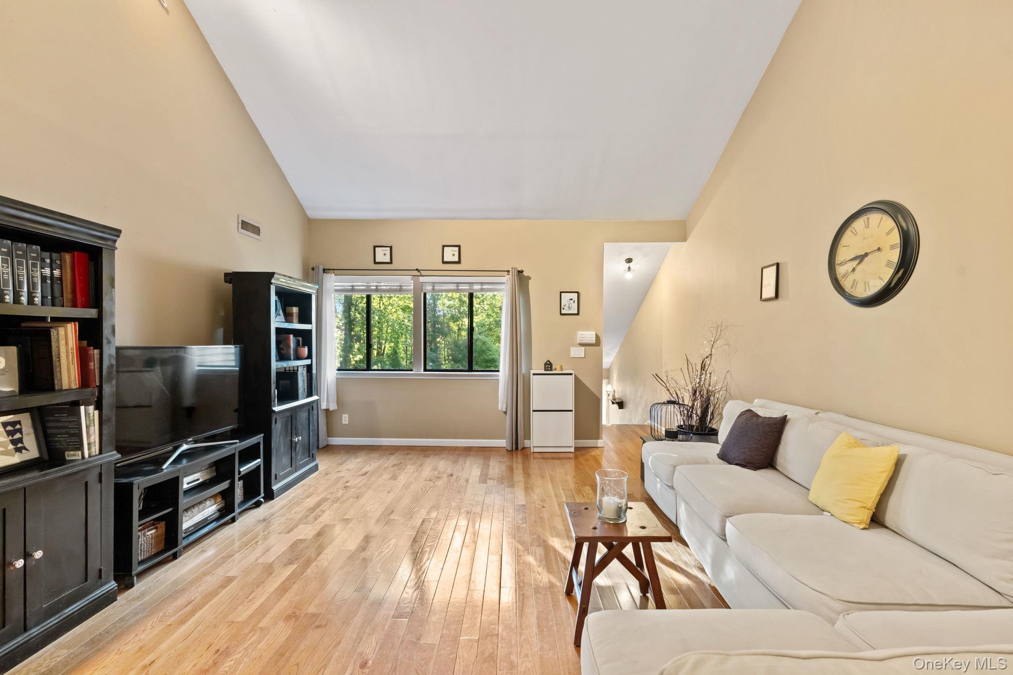 #5 photo, 156 Stone Meadow, South Salem , NY 10590