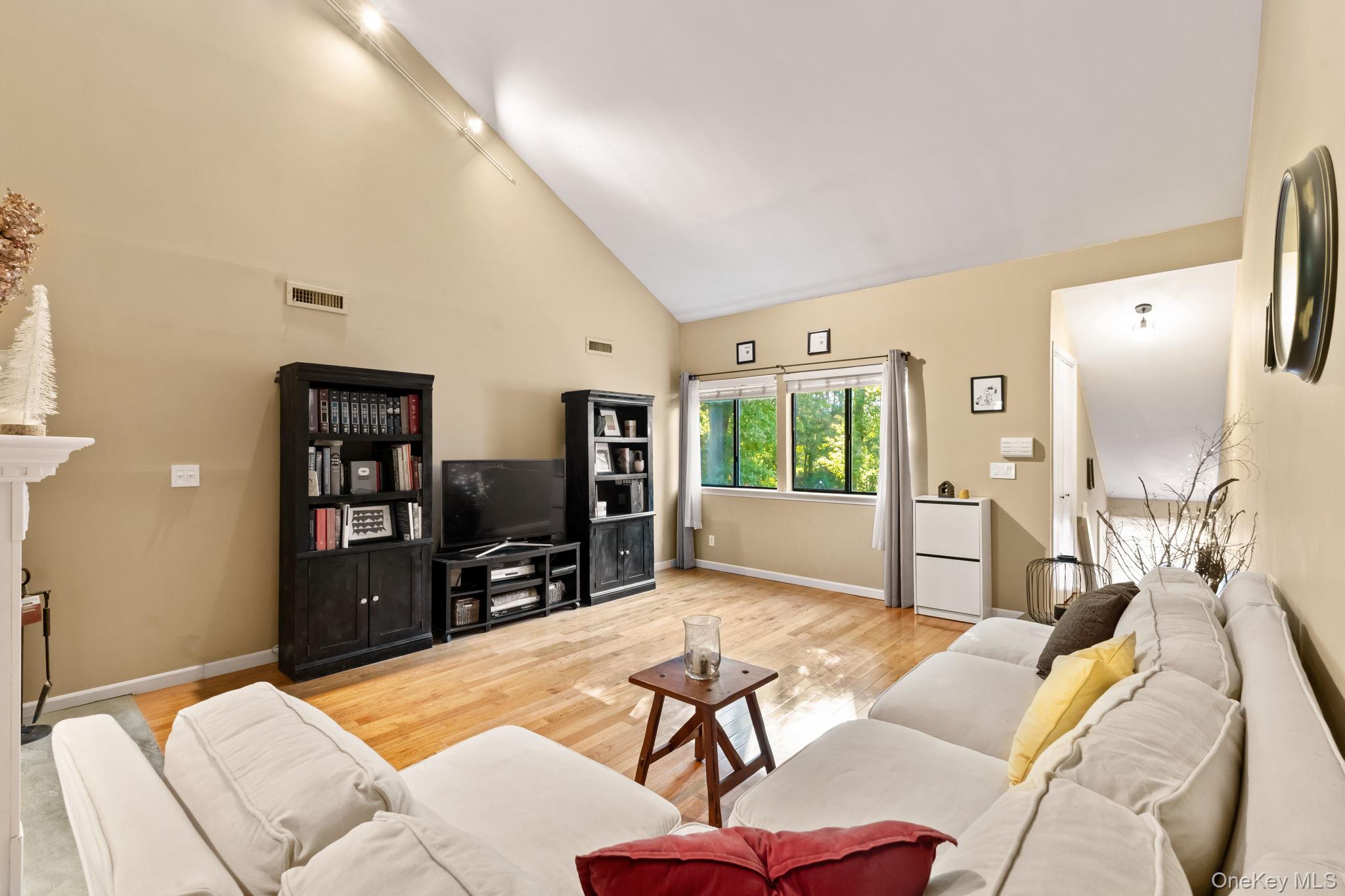 #6 photo, 156 Stone Meadow, South Salem , NY 10590