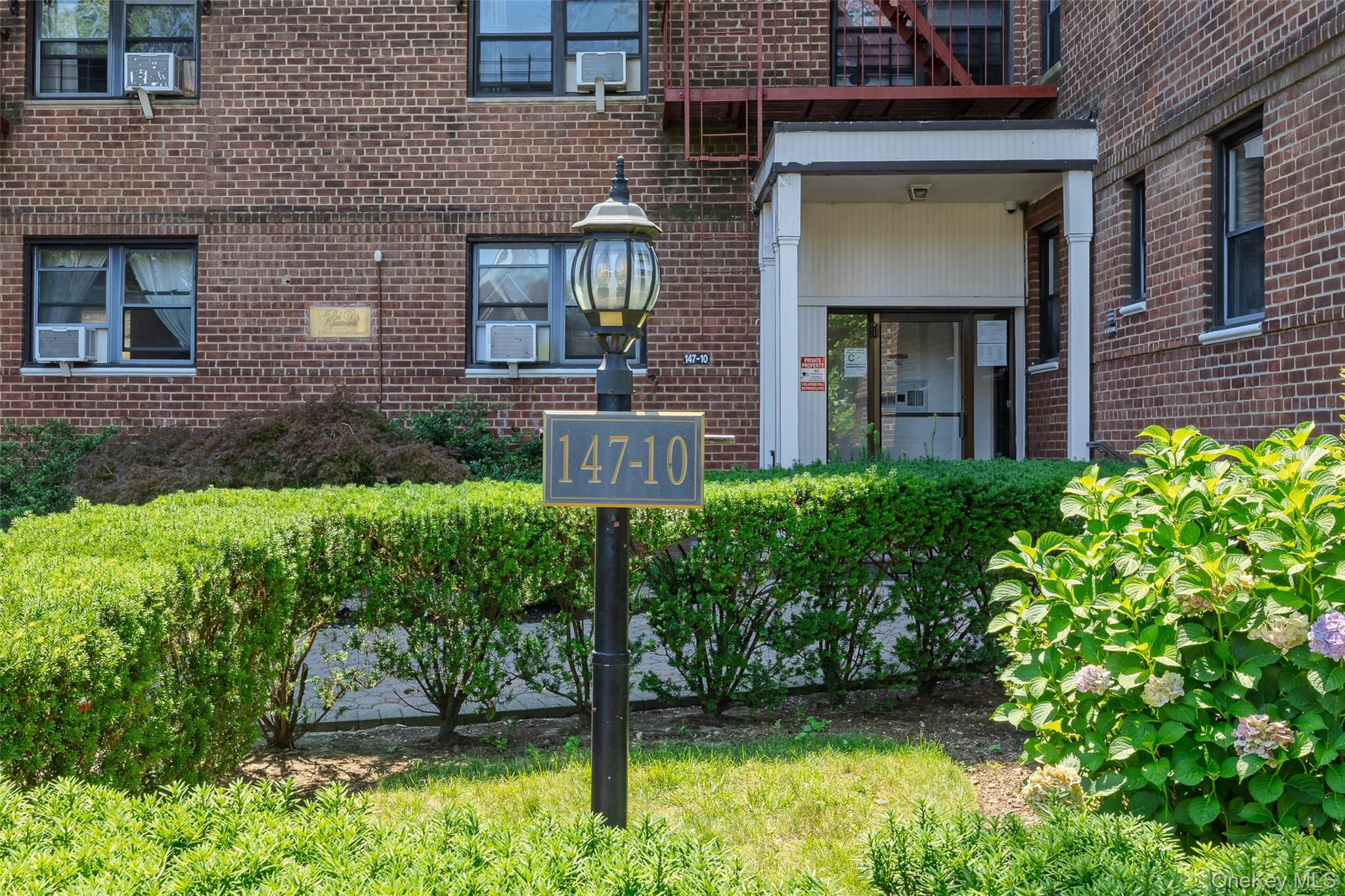 #12 photo, 147-10 84th Road, クイーンズ区 Briarwood , NY 11435