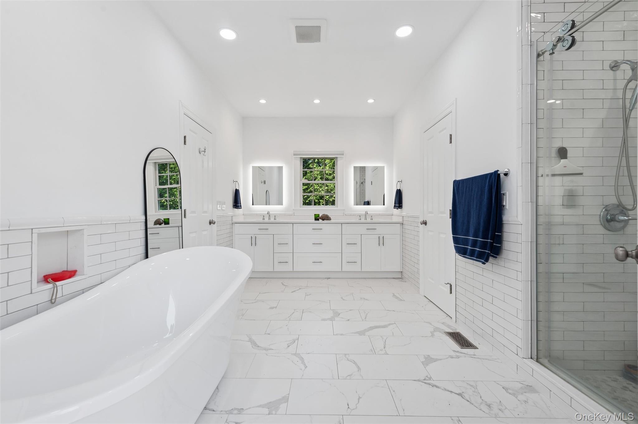 #16 photo, 2675 Laurel Trail, Laurel , NY 11948