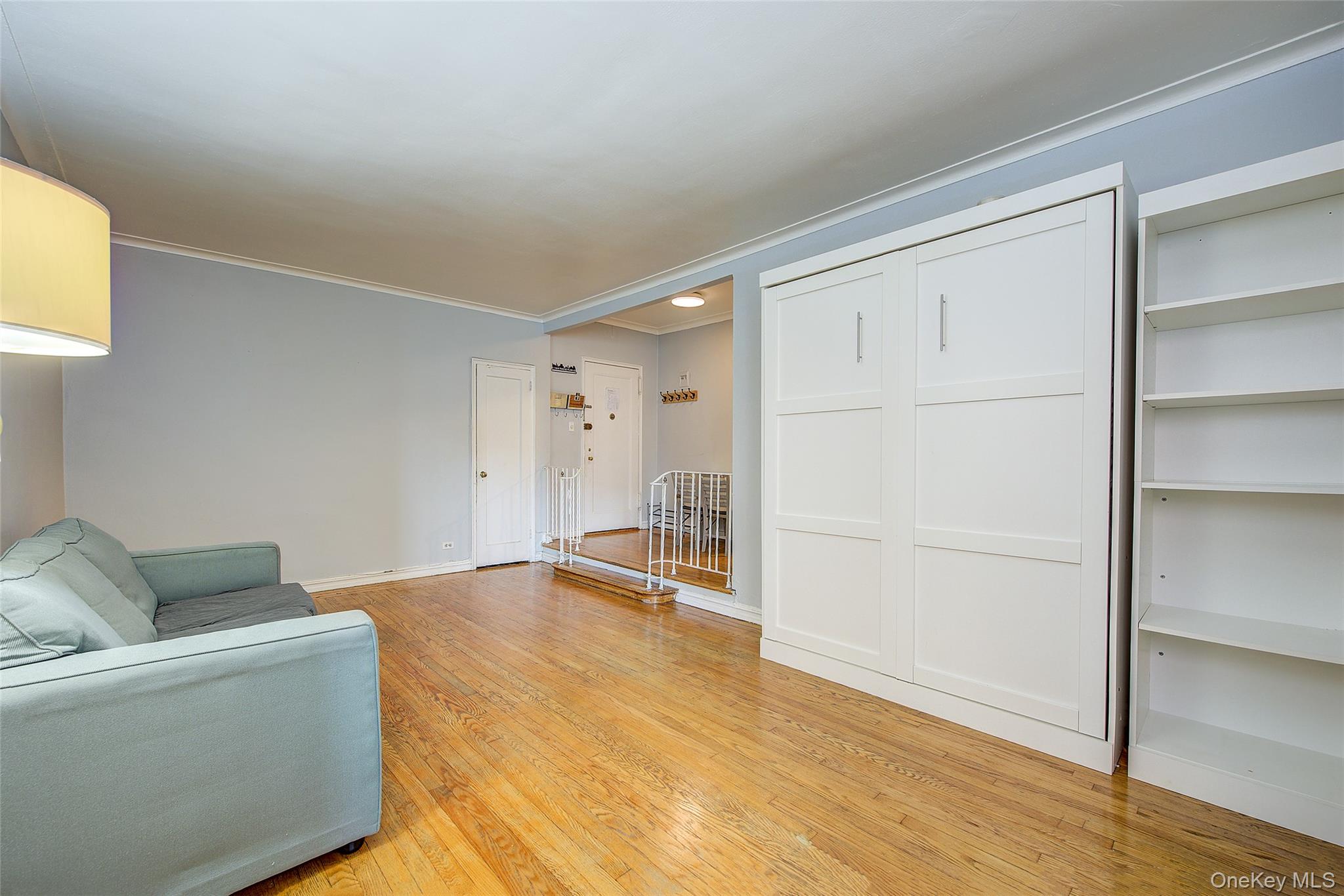 #10 photo, 77-14 113th Street, クイーンズ区 Forest Hills , NY 11375