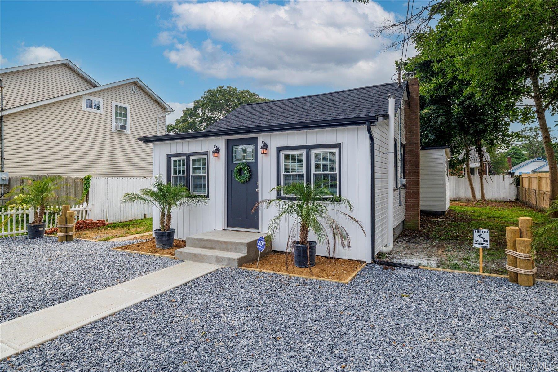 #1 photo, 192 E Parkview Drive, Shirley , NY 11967