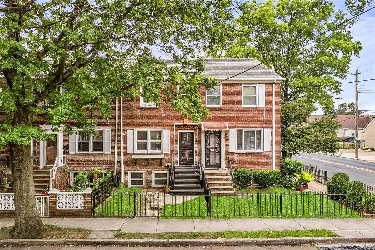 #1 photo, 11004 172nd Street, जमैका Jamaica , NY 11433