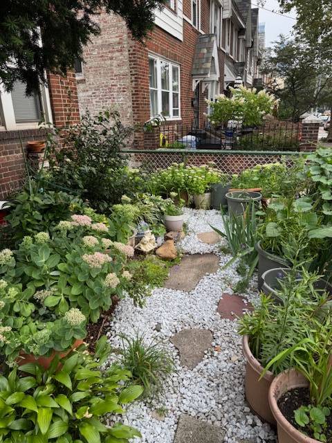 #13 photo, 3529 28th St, Astoria , NY 11106